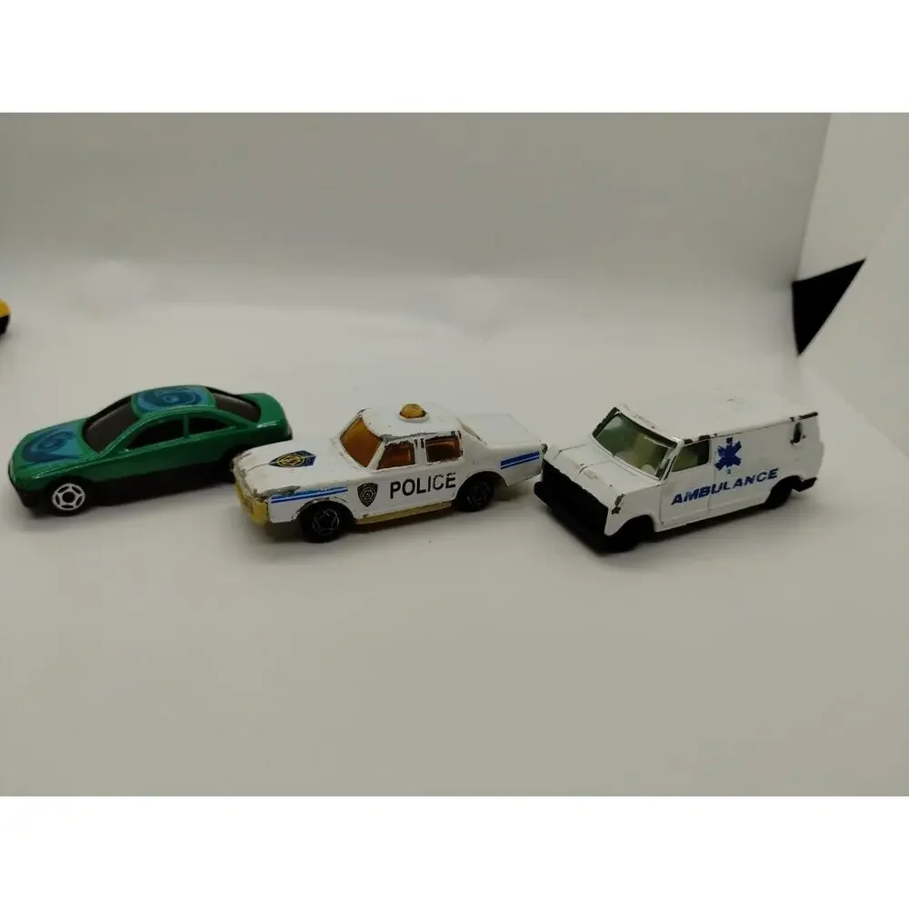 Unbranded lot 14